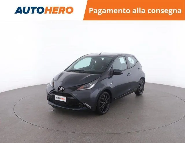 TOYOTA Aygo 1.0 VVT-i 69 CV 5p. x-play Image 1